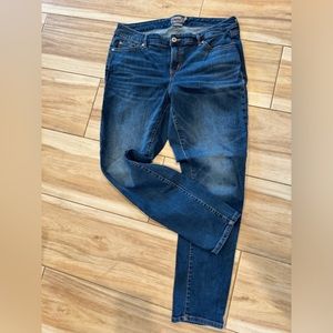 Torrid Boyfriend Straight Jeans 14T Mid Rise